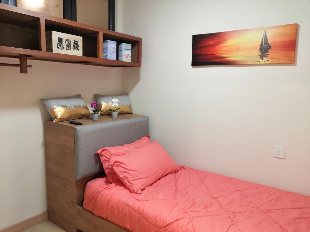 Timurbay Seaview Grey Apartment